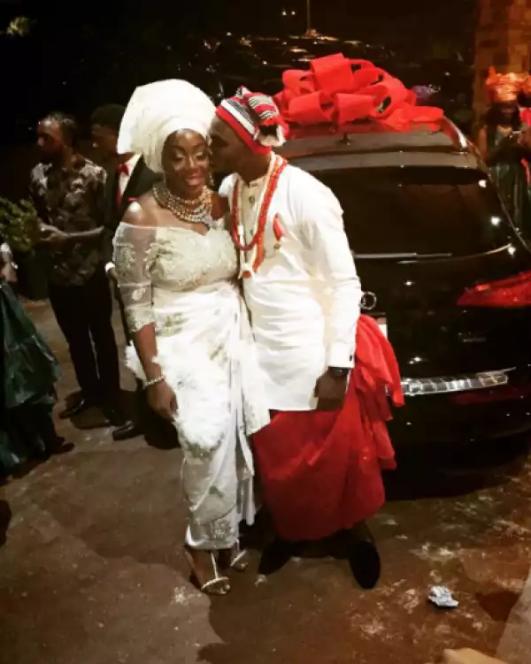 Photos: Man Surprises Wife With An SUV On Their Traditional Wedding 